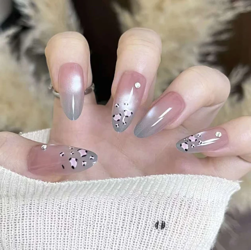 Artisan Floral Nail Art Verbesserungen
