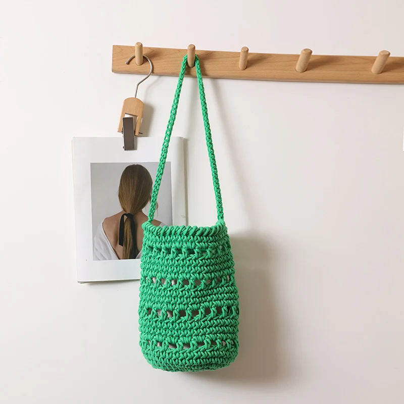 Handgehäkelte Mini-Tasche Skanto