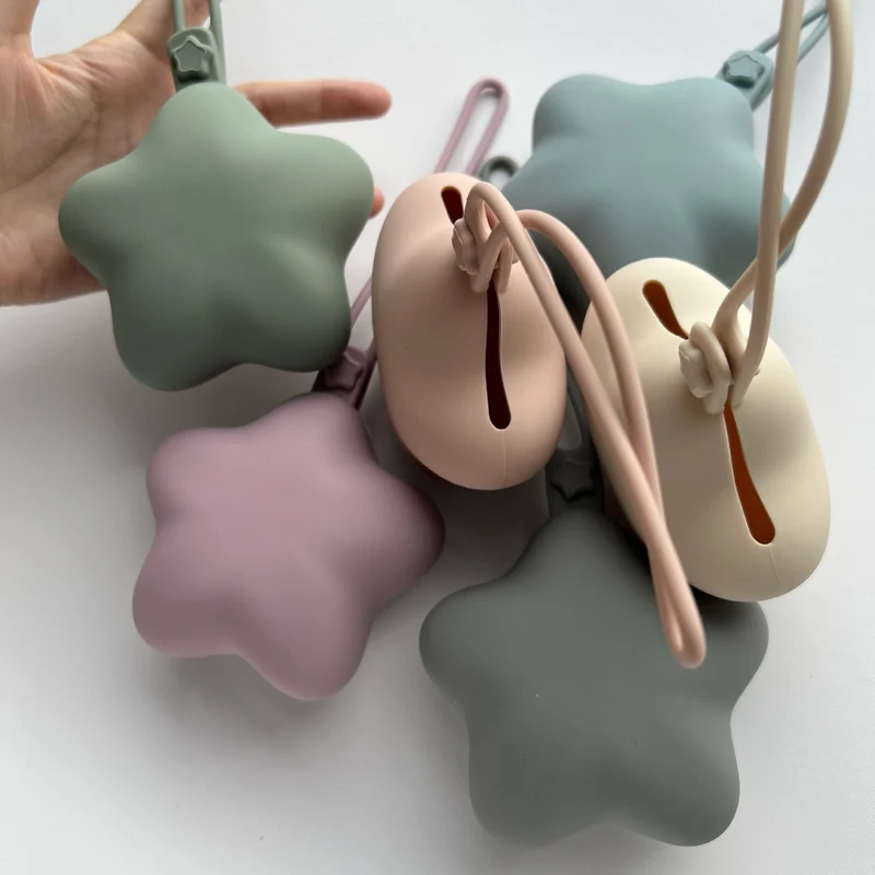Weicher Silikon-Mini-Beutel Schlüsselanhänger in Sternform mit elastischer Schlaufe