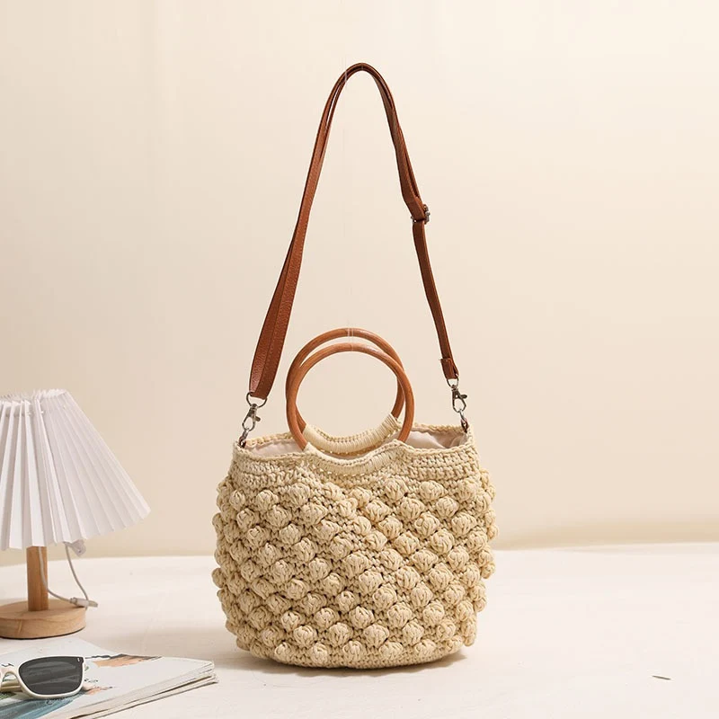 Handgefertigte Makramee-Tasche mit Holzgriff Skanto