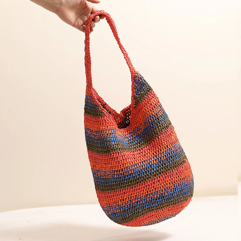 Handgemachte, lockere Tasche aus gewebtem Material Skanto