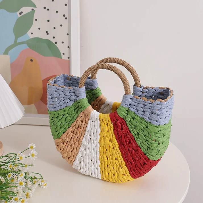Handgemachte Korbtasche mit farbenfrohem Muster Skanto