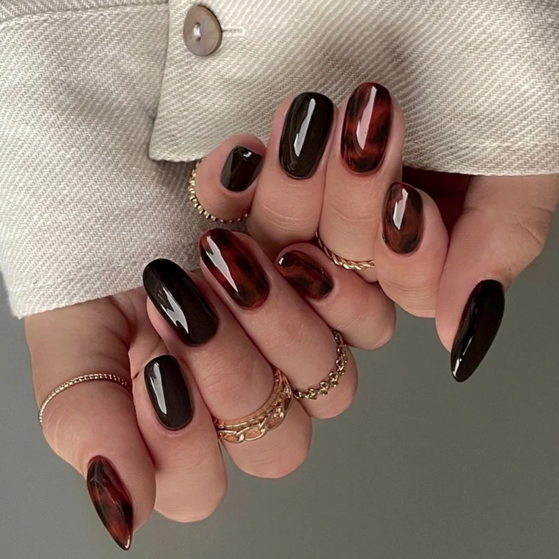 Premium Künstlerische Press-On Nail Set