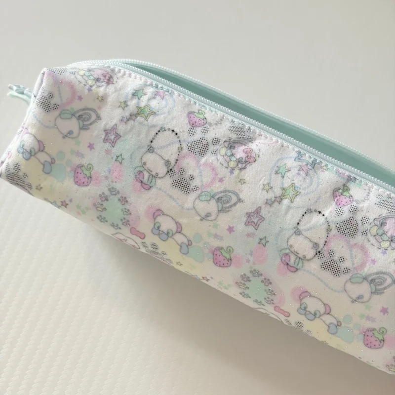 Stylisches Charakter Print Federmäppchen