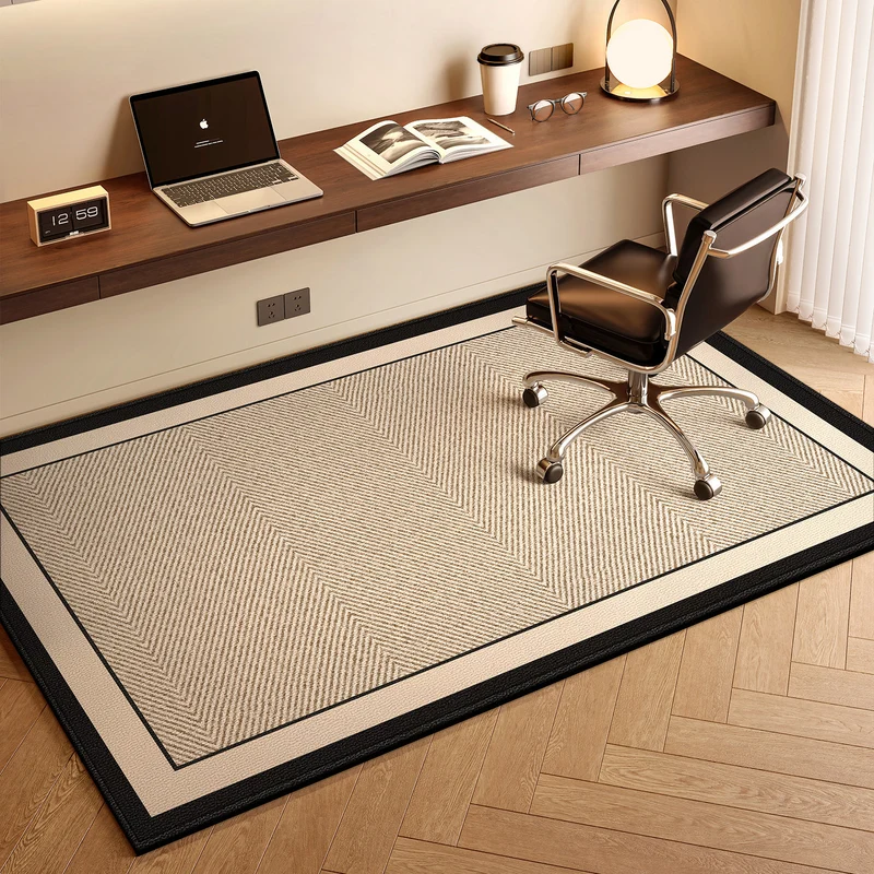 Geometrisch gemusterter Teppich für Zuhause