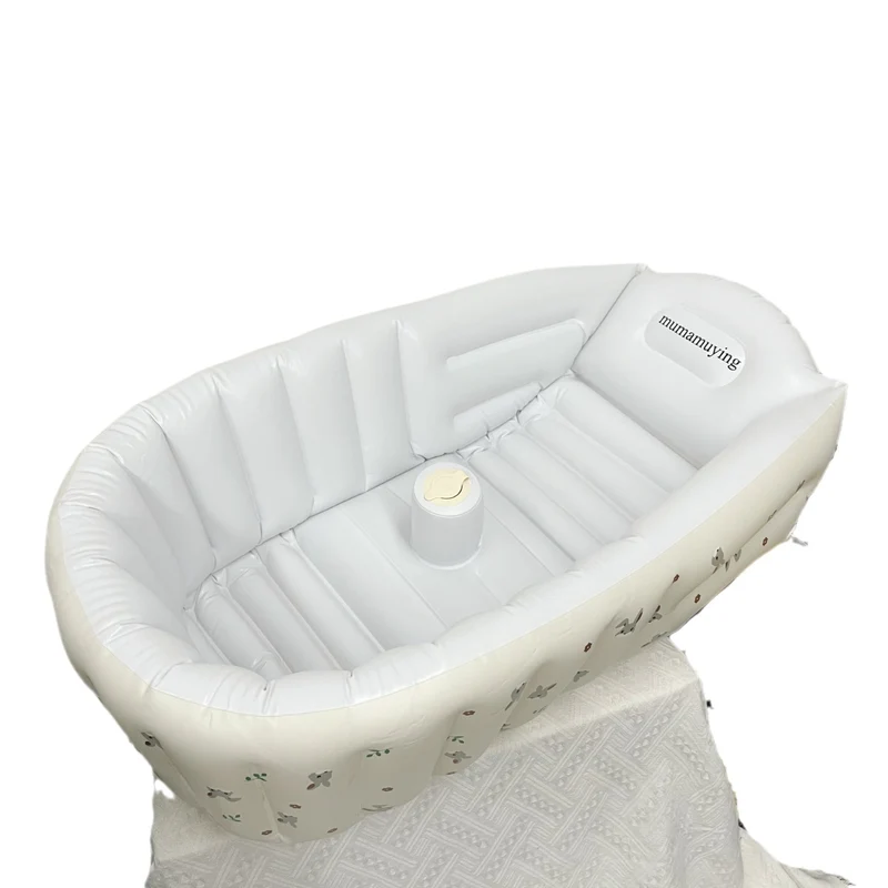 Aufblasbare tragbare Babybadewanne mit Kopfstütze und integriertem Becherhalter