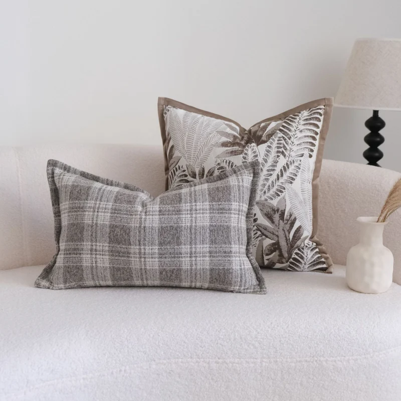 Dekoratives Wurfkissen für Sofa und Bett
