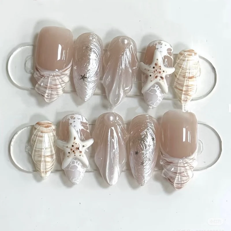 Luxuriöses künstlerisches Press-On-Nagelkunstset