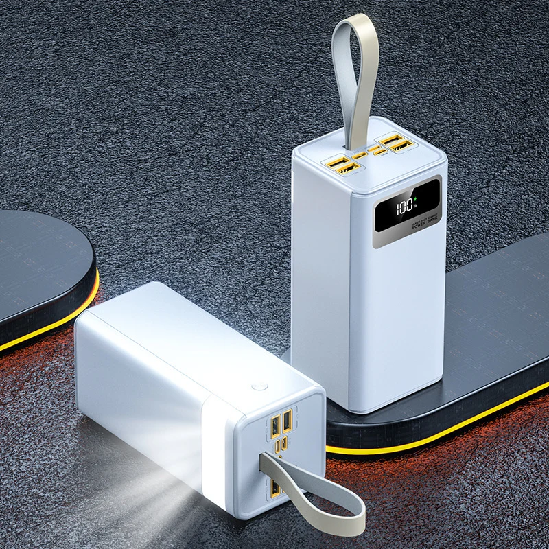 Tragbare Powerbank mit intelligenter LED-Anzeige und Hochleistungs-USB-Anschlüssen Skanto