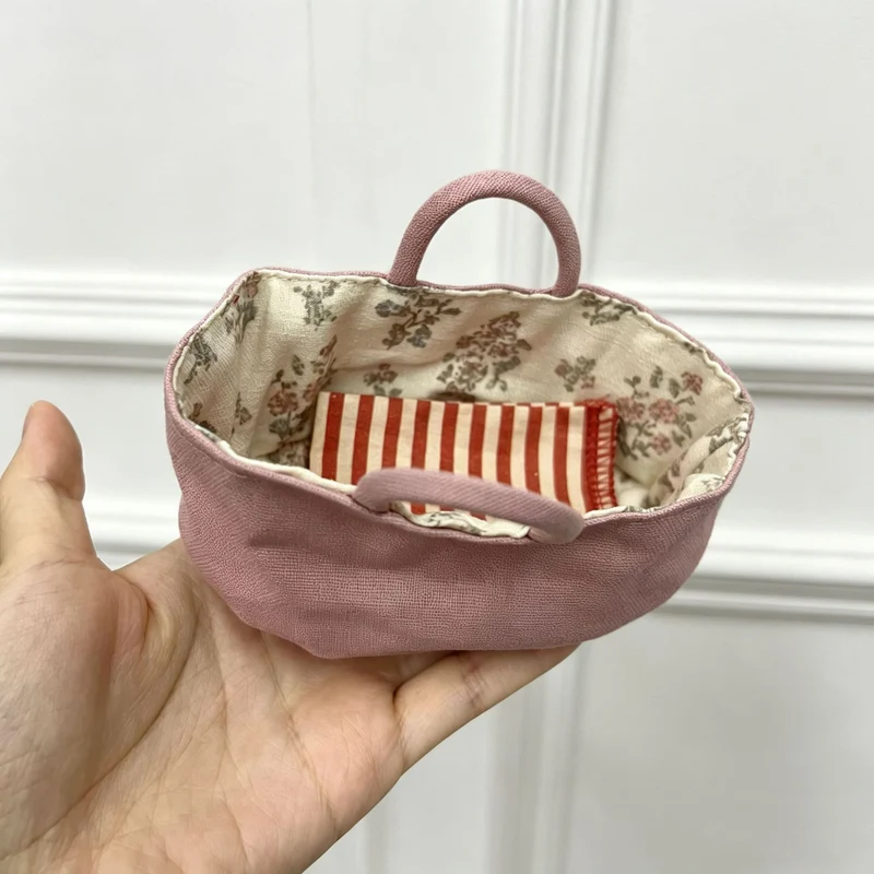 Handgemachte Leinen Lange-Glied-Bunny-Puppe mit gesticktem Karotten-Overalls