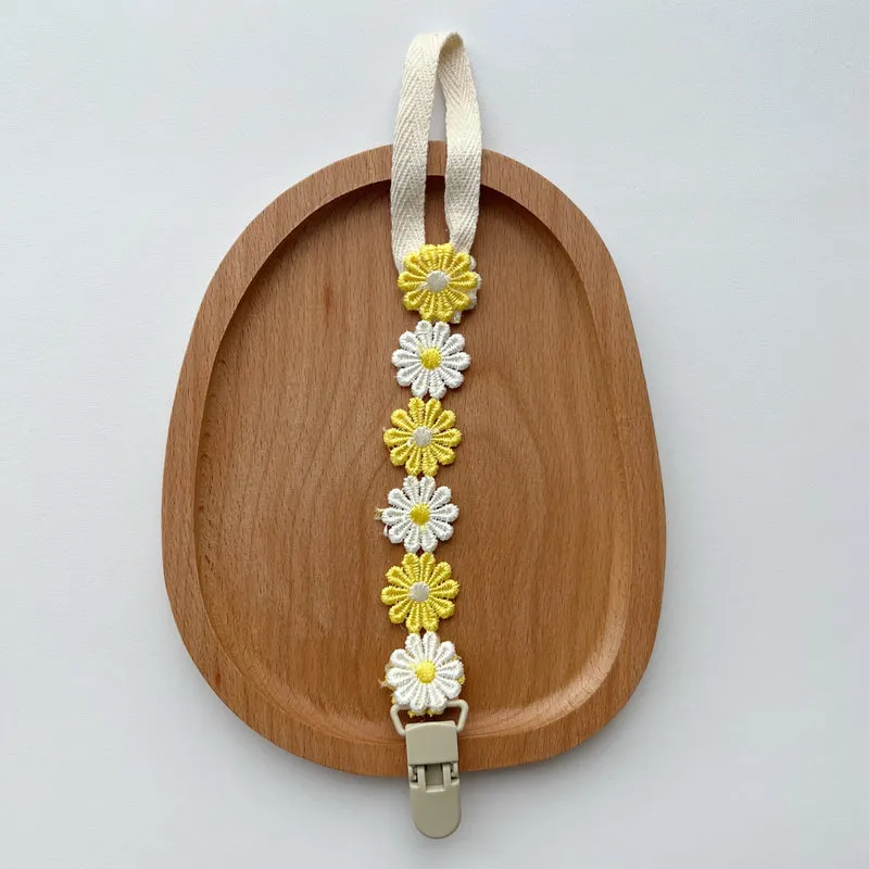 Bestickte Gänseblümchen Baumwoll-Schnullerkette mit Sicherheitsclip