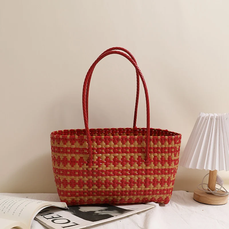 Geflochtener Raffia-Korb mit farbigem Kontraststreifen Skanto