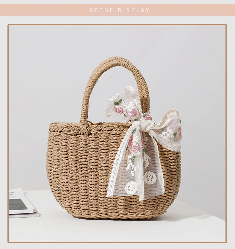 Elegante Strohtasche mit Blumen-Schleifendetail Skanto