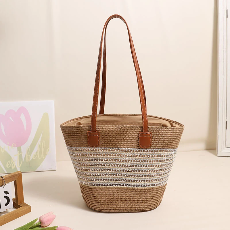 Elegante Korbtasche mit Lederakzenten Skanto