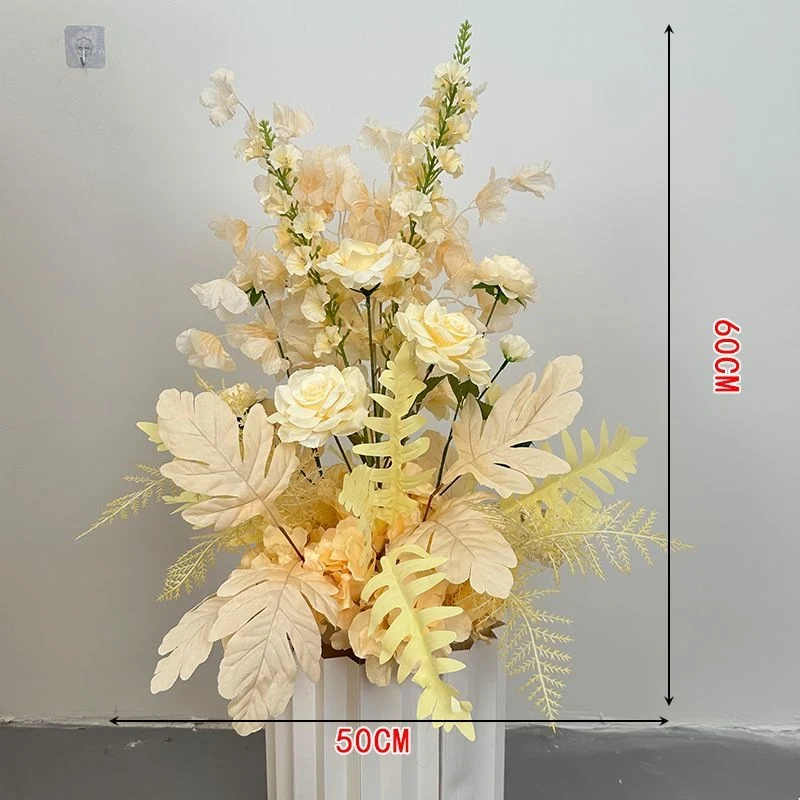 Lush Floral Wandbehang Arrangement