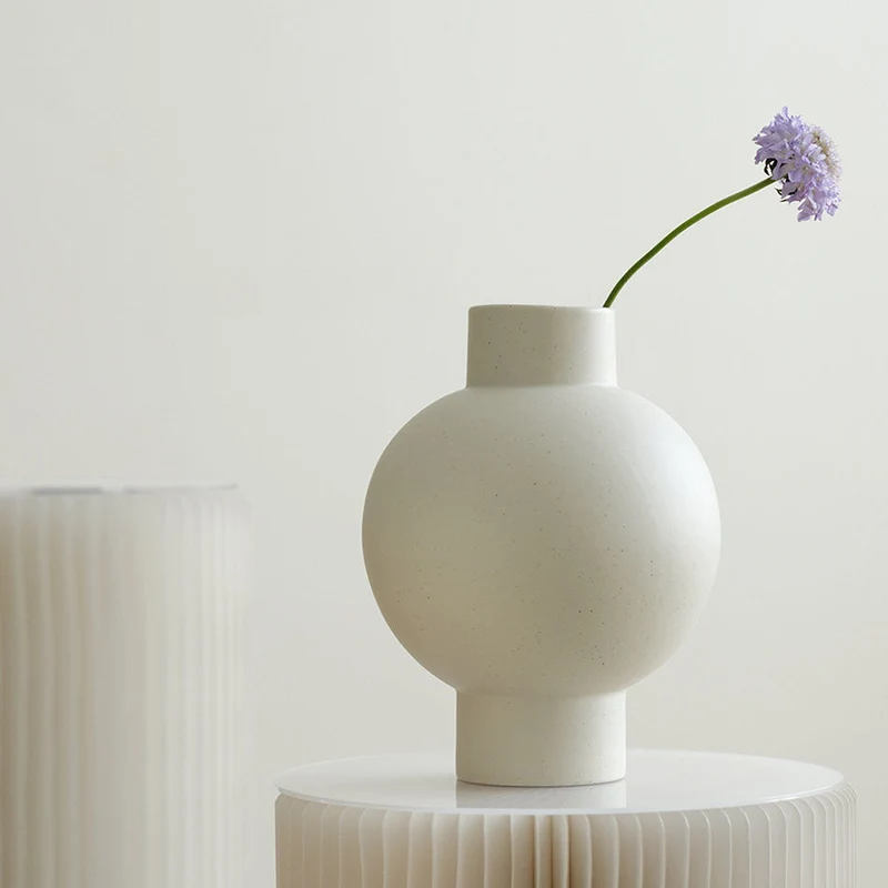 Moderner minimalistischer dekorativer Tischvase