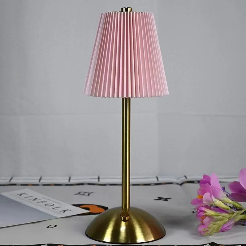 Dekorative Tischlampe