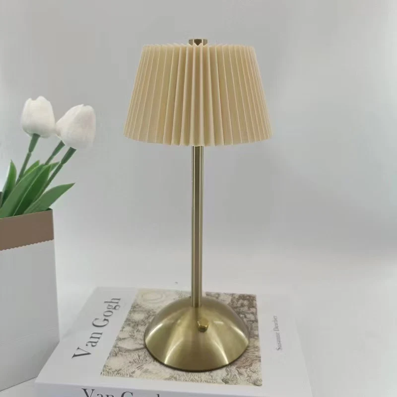 Dekorative Tischlampe