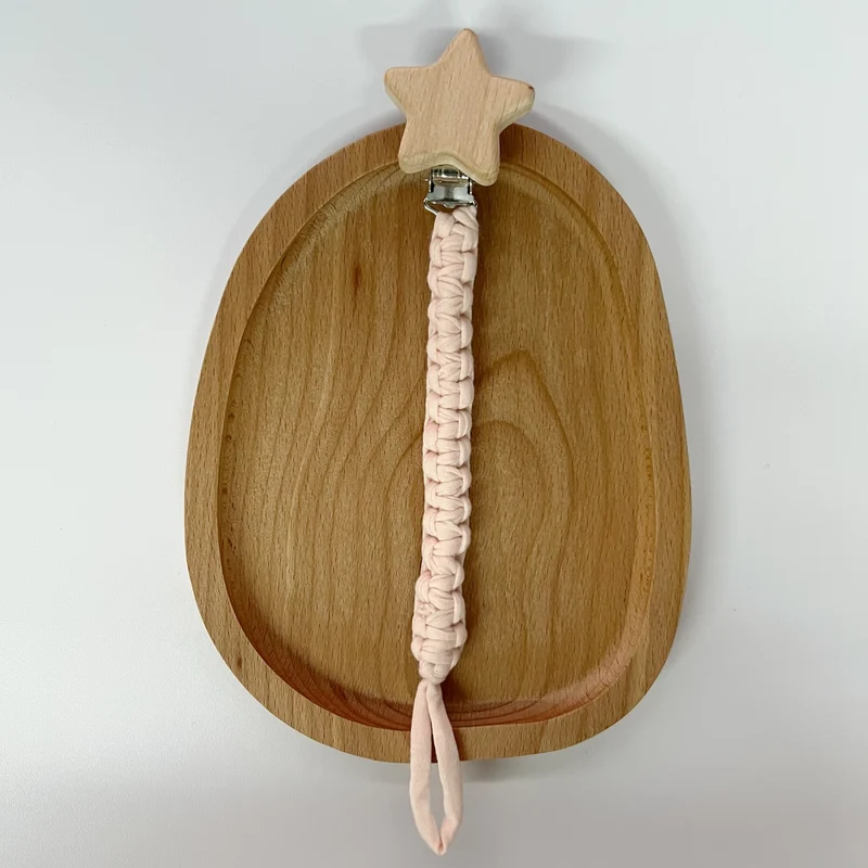 Geflochtener Baumwoll-Nuckelclip mit sicherer Holzstern-Klemme