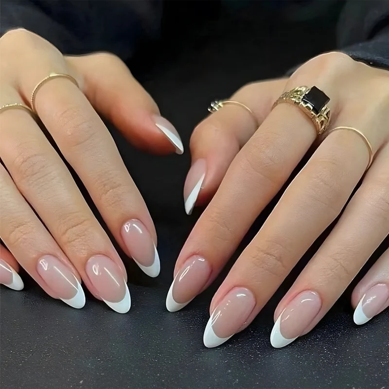 Französische Spitzen-Presse-Nageldesign-Set