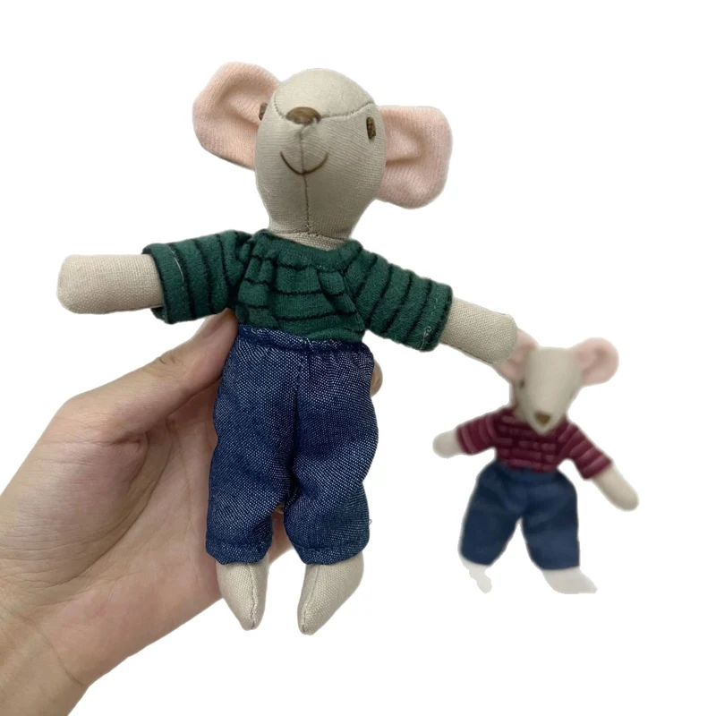Artisan Leinen Spielmaus Puppe mit Gingham Kleid