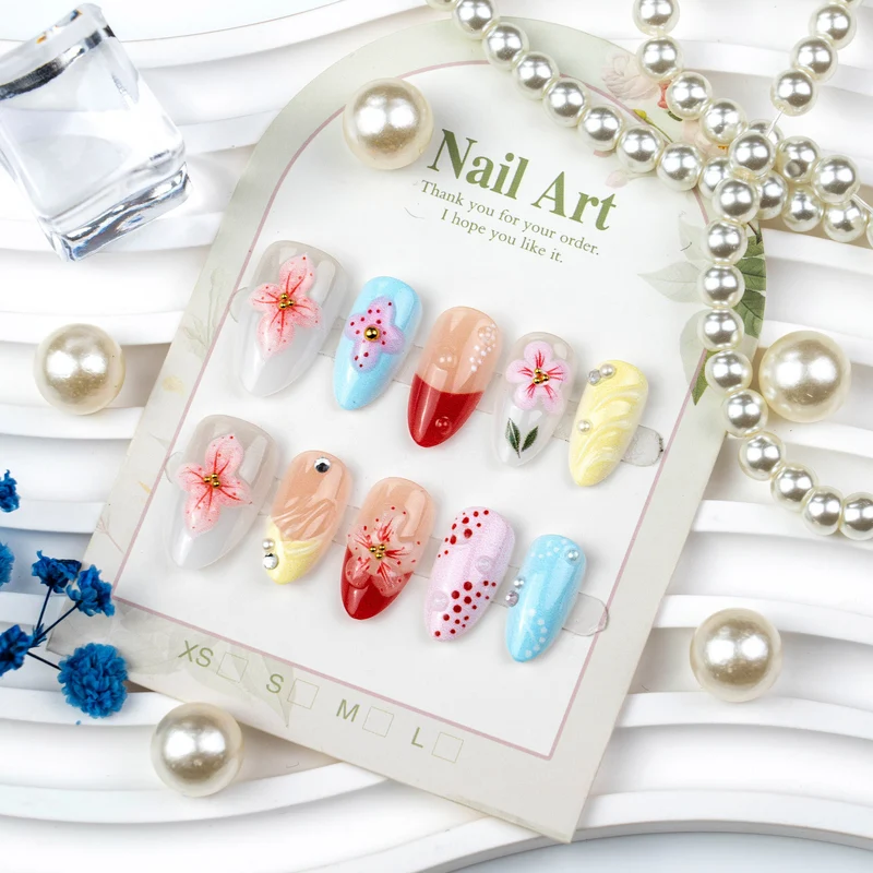 Blumenmuster-Press-On-Nagelkunst-Set