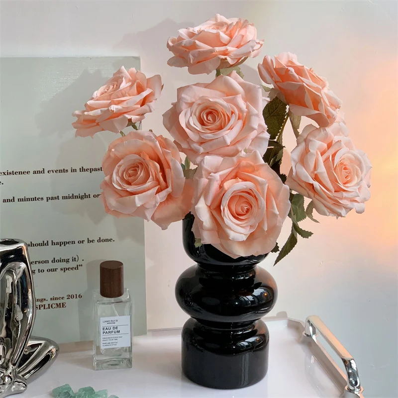 Elegante Künstliche Rosenanordnung für die Wohnungsdekoration