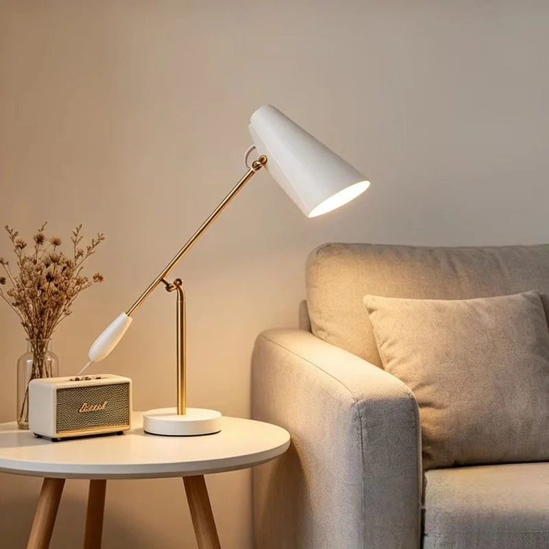 Verstellbare Schreibtisch-Tasklampe