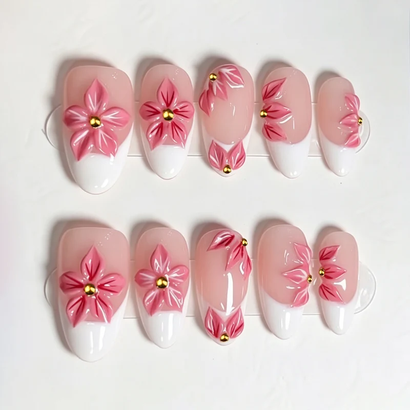 Blumenverzierte Press-On Nagelkunstset