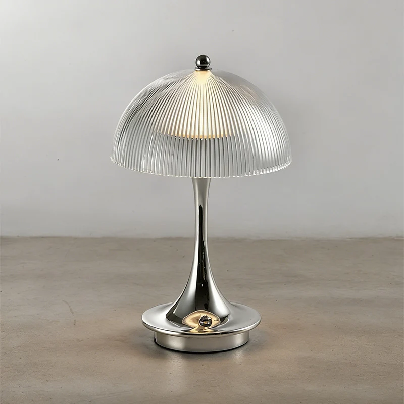 Moderne Tischlampe