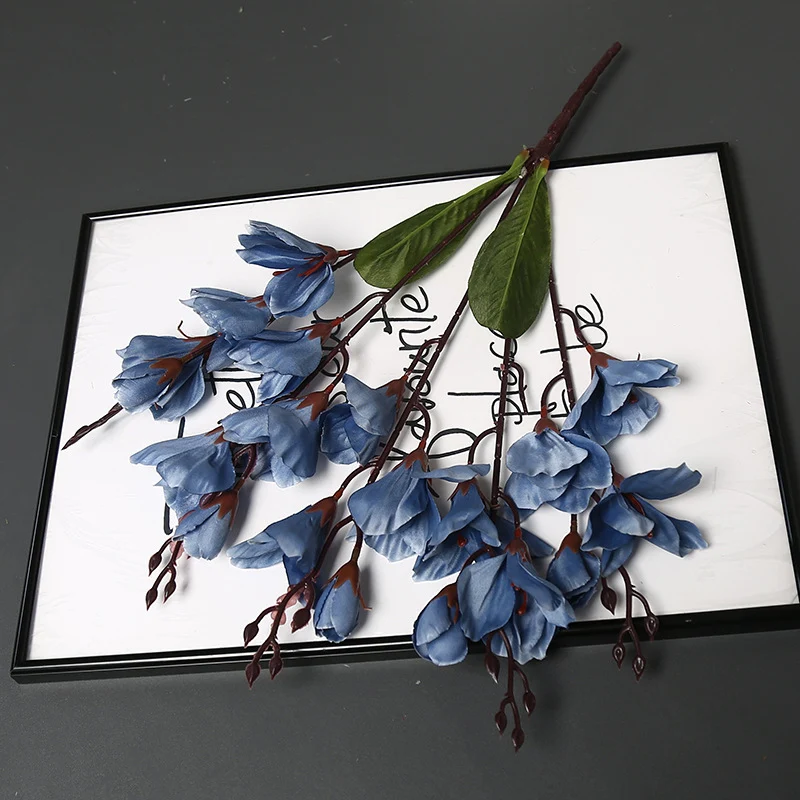 Realistische künstliche Orchideenarrangement