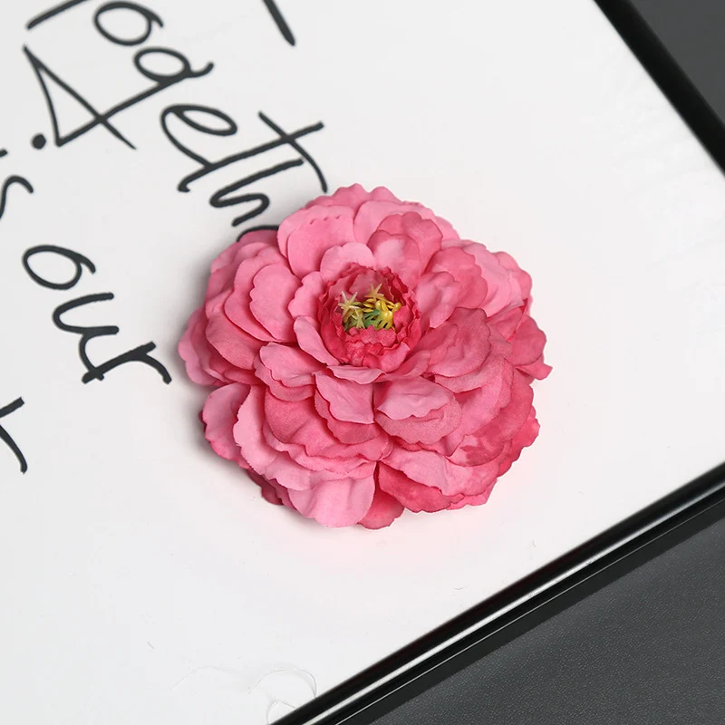 Elegantes florales Haaraccessoire für dekorative Stylings