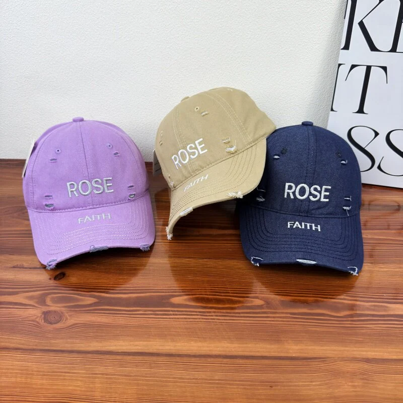 Damen verstellbare Cap im Used-Look mit Grafik Skanto