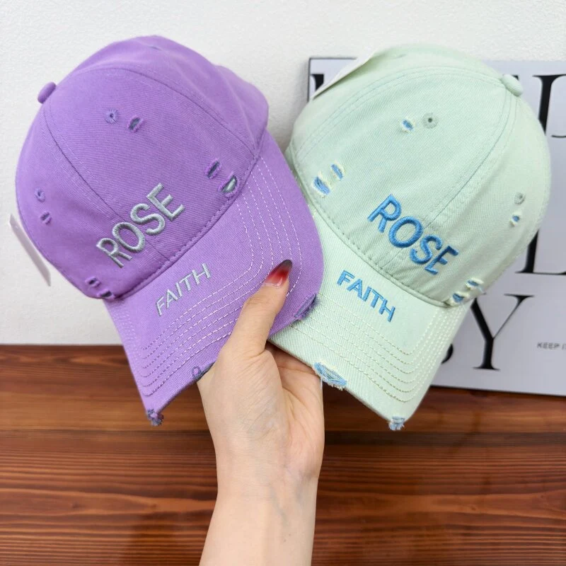 Damen verstellbare Cap im Used-Look mit Grafik Skanto