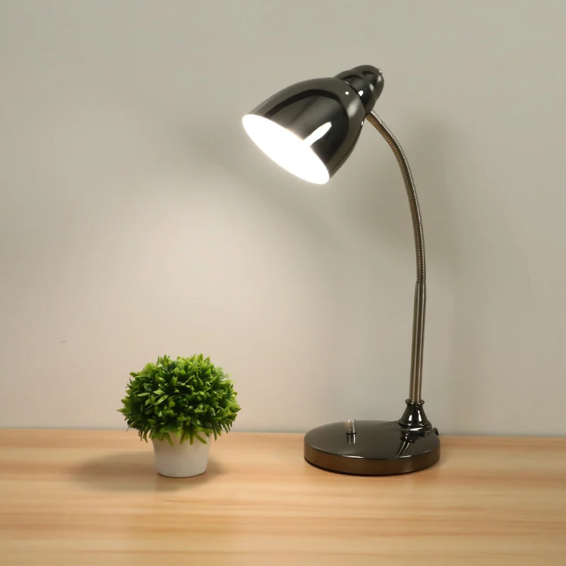 Verstellbare Tischlampe