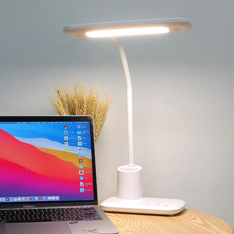 Verstellbare Schreibtischlampe