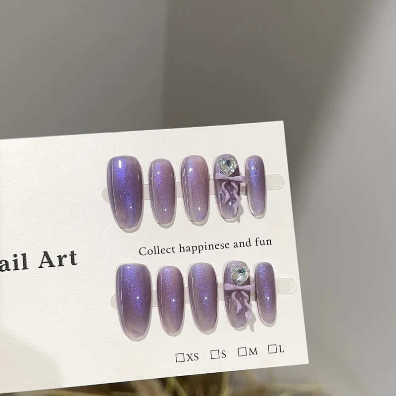 Verspielt Glitzerndes Press-On Nageldesign