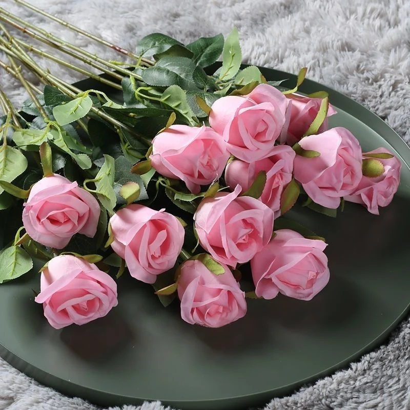 Künstlicher Rosenstrauß