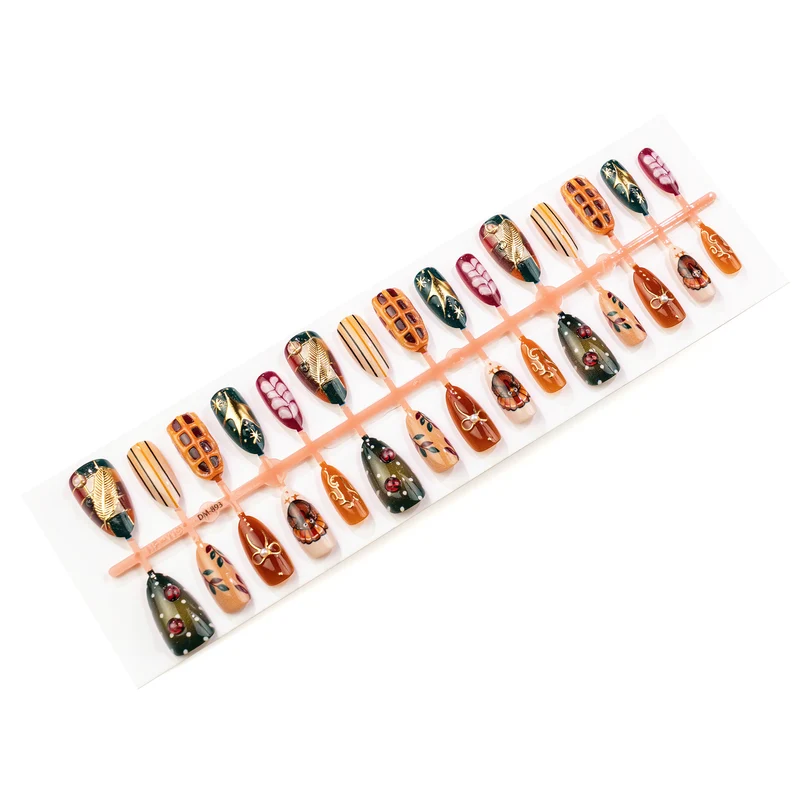 Festliches herbstliches Press-On Nagelkunst-Set