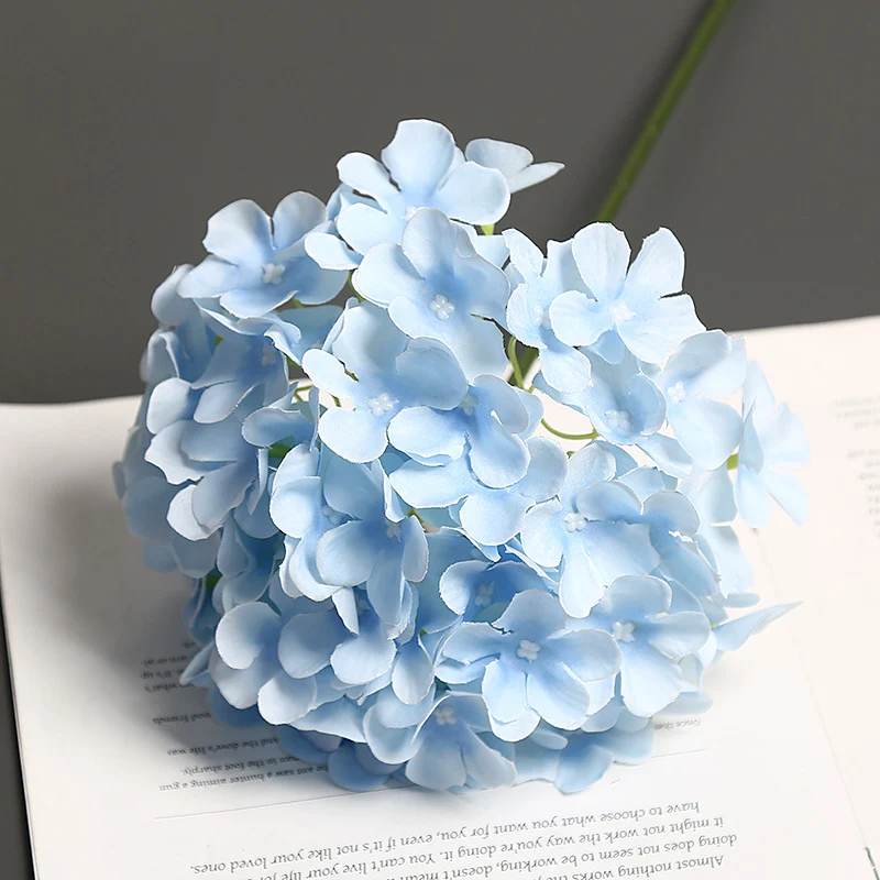 Realistische Florale Hortensienstiel
