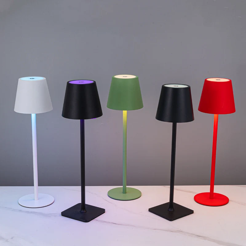 Stylische Tischlampe