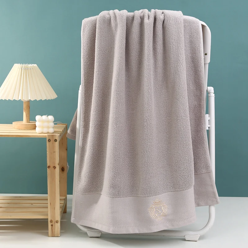 Luxuriöses Frotteehandtuch mit elegantem Design Skanto