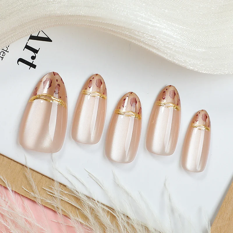 Elegantes Gel Press-On Nail Set