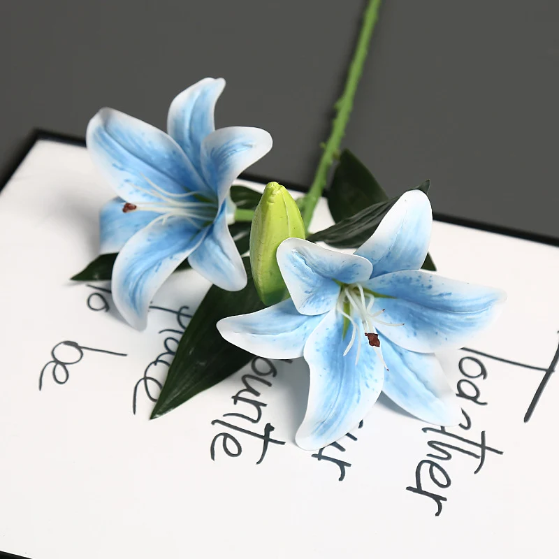 Lebensnahe Künstliche Blumenanordnung