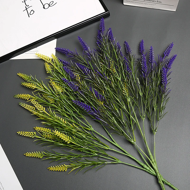 Lavendelblumenstiel