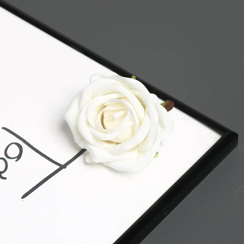Elegante Seidenrosen-Nadel für dekorative Zwecke