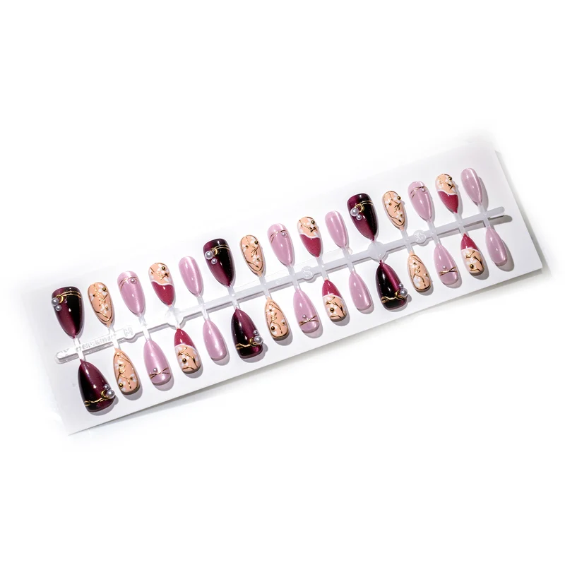 Elegantes dekoratives Press-On-Nagelkunst-Set 1790738758