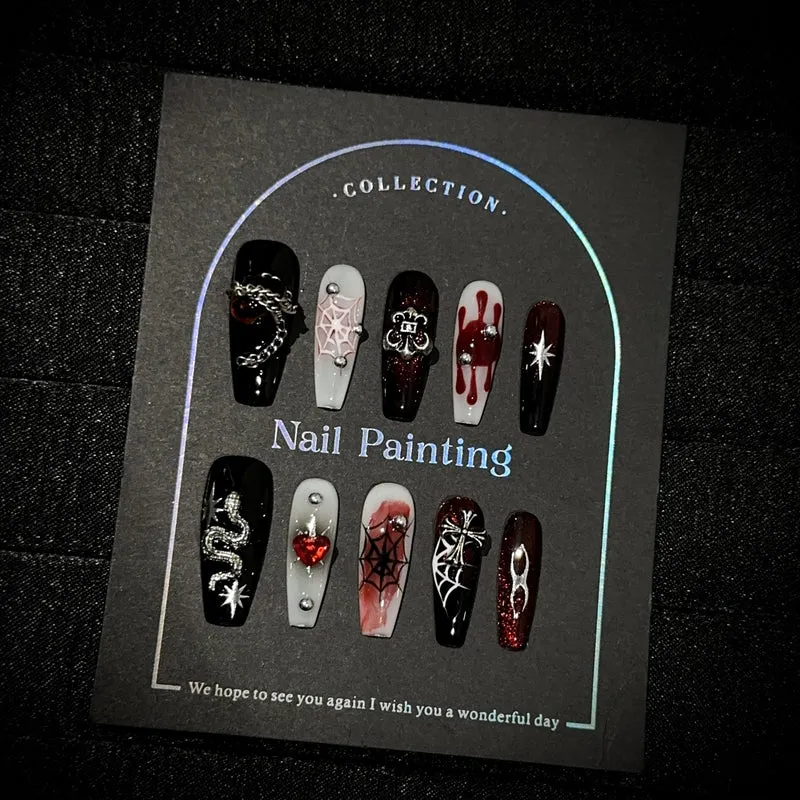 Gothic-inspirierte Press-On Nagelkunst Set mit 3D-Verzierungen