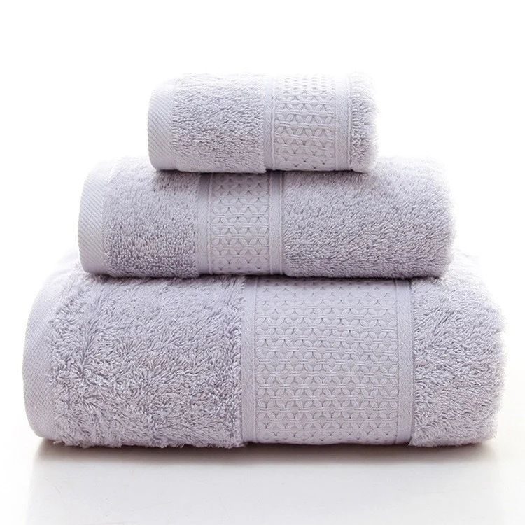 Hochwertiges Frottiertuch-Set mit eleganter Textur Skanto