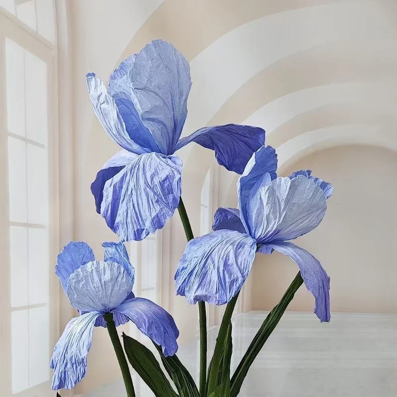 Künstliches Blumenarrangement